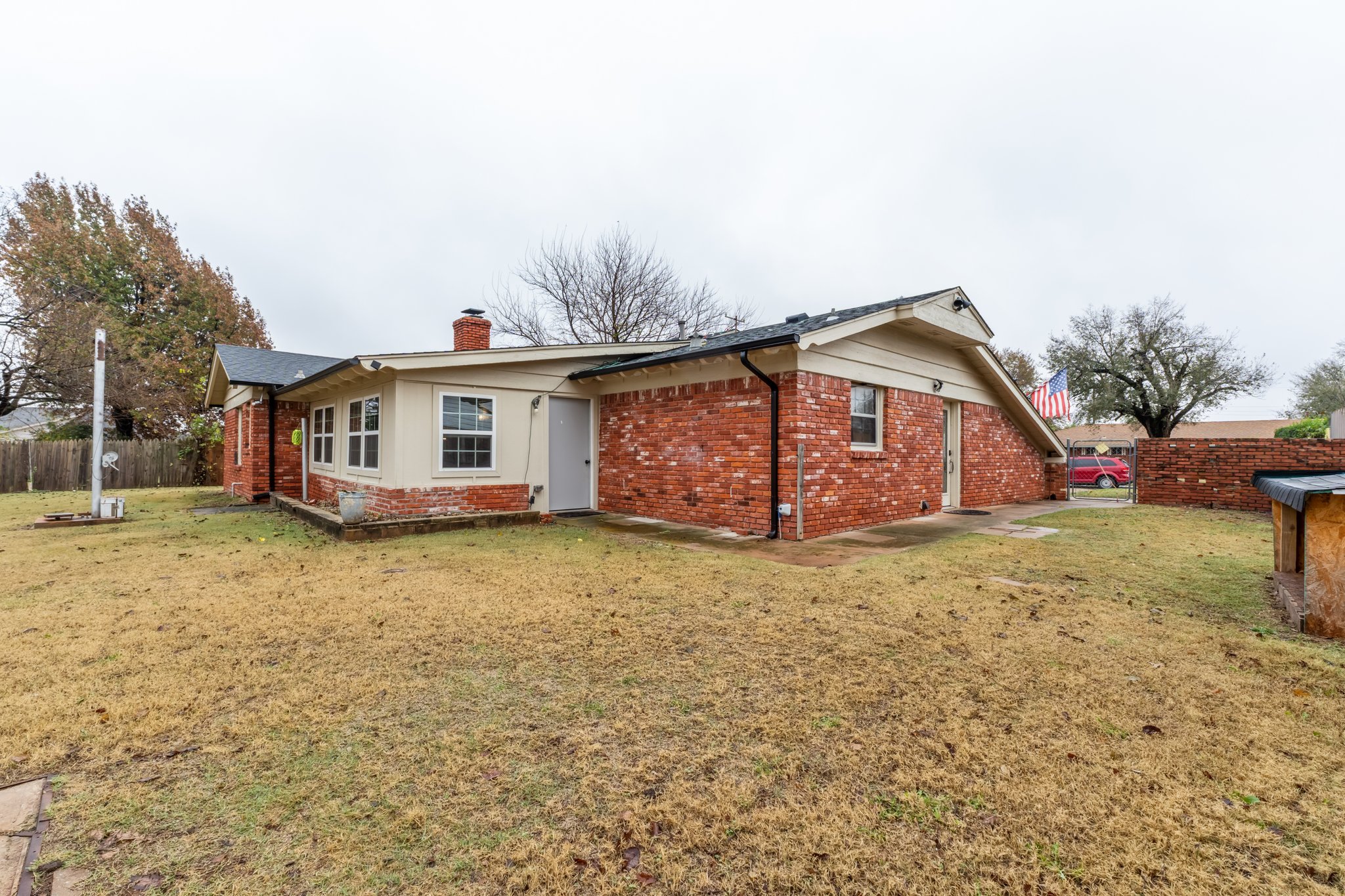 409 NE 60th St_041.jpg