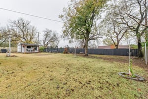 409 NE 60th St_046.jpg