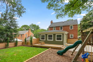  Photo 40
