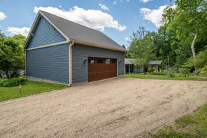  Photo 47