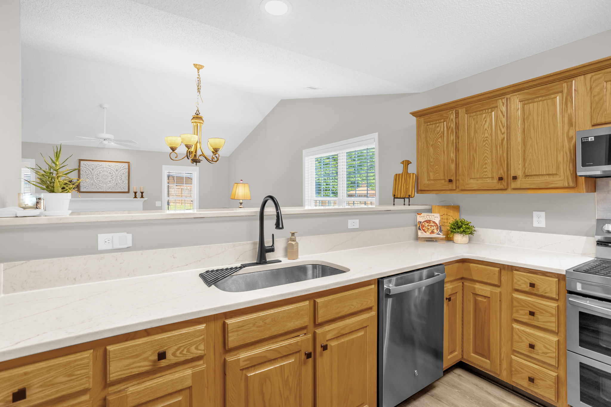 409 Timbercreek Dr-9