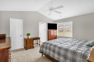 409 Timbercreek Dr-16