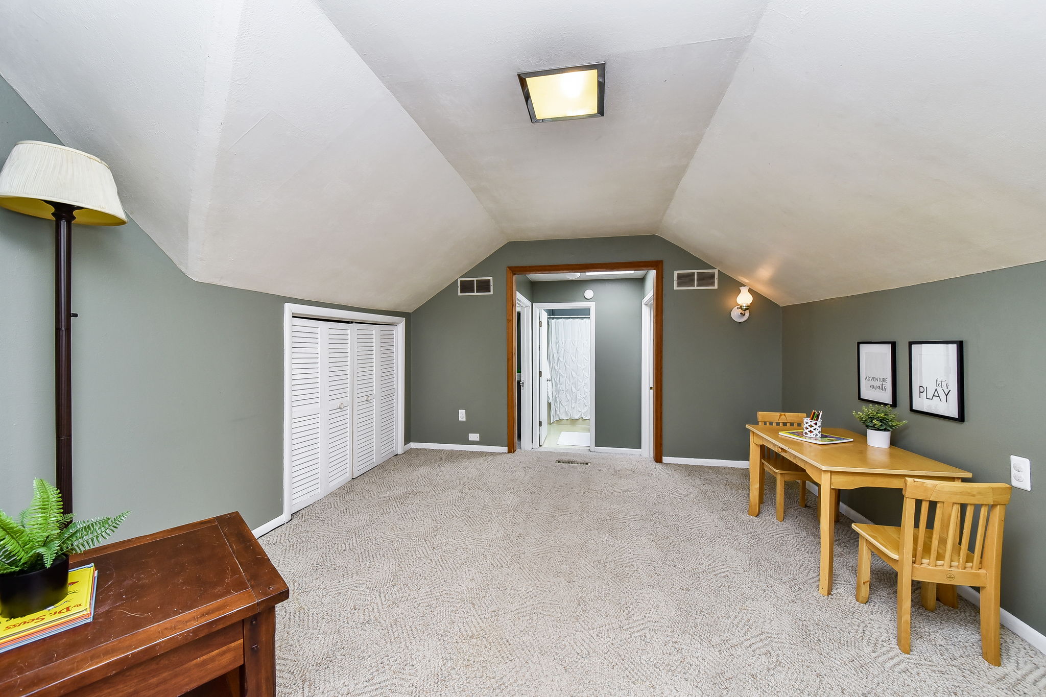  409 Wing Park Blvd, Elgin, IL 60123, US Photo 17