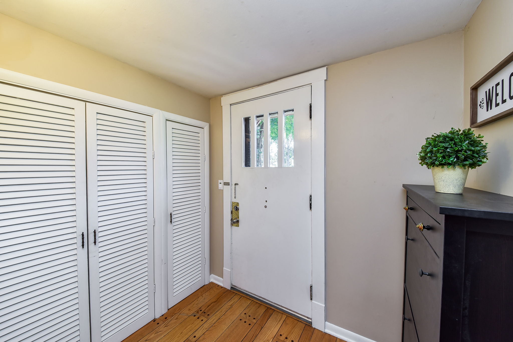  409 Wing Park Blvd, Elgin, IL 60123, US Photo 2