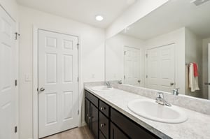Dull St-2405-028.jpg