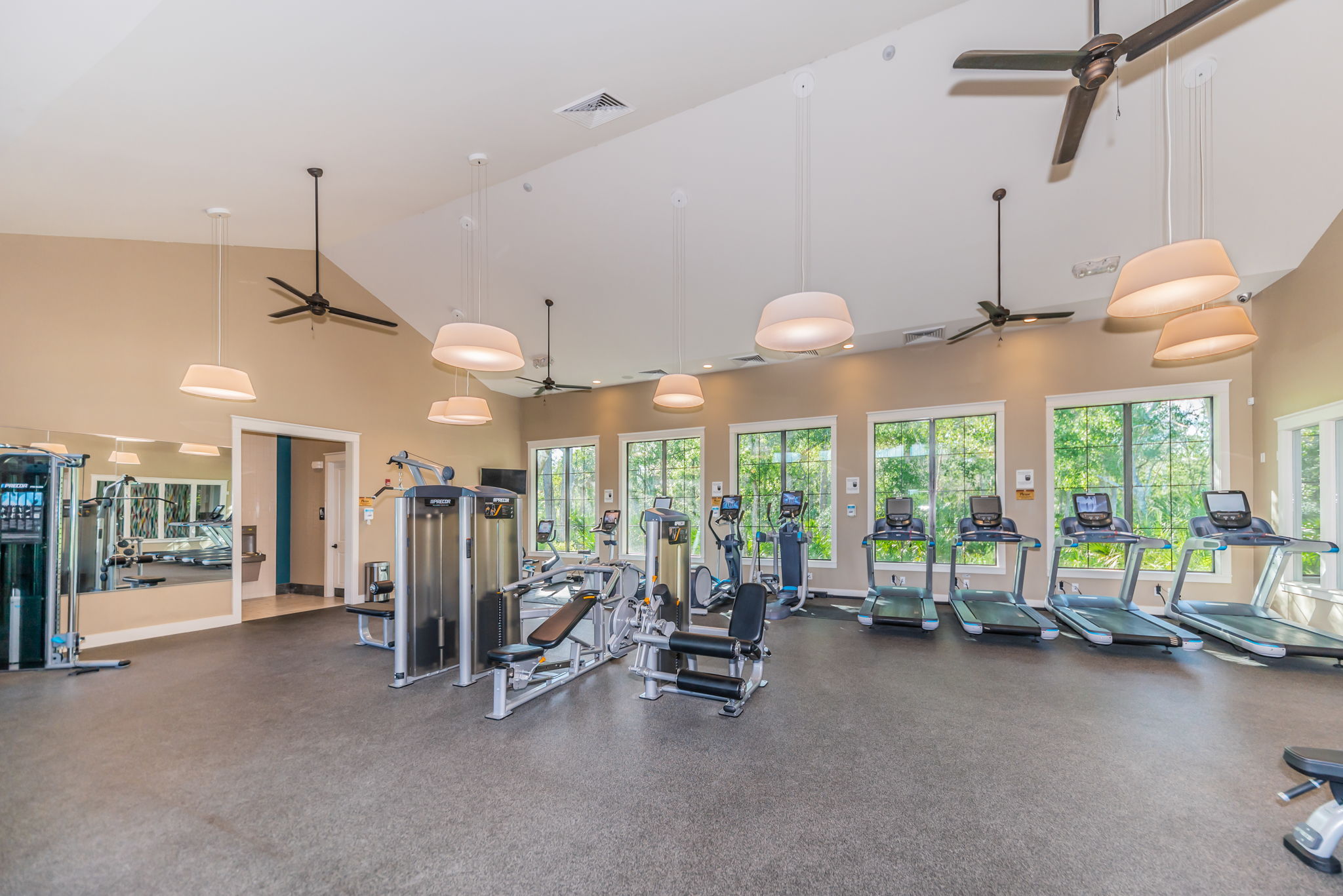 32-Bexley Club Fitness Center