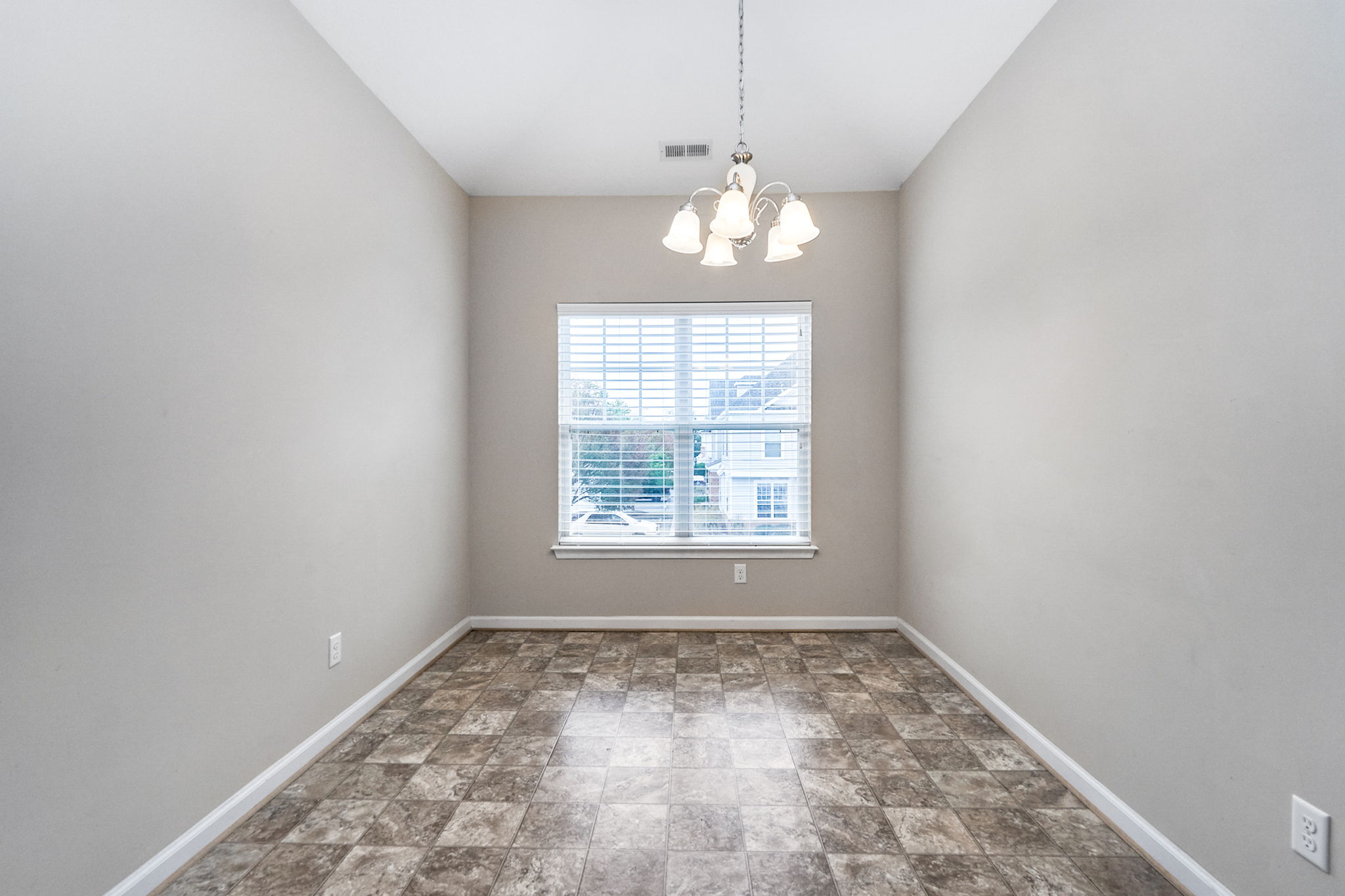 4091 Lighthouse Cove, Norfolk, VA 23518, USA Photo 10