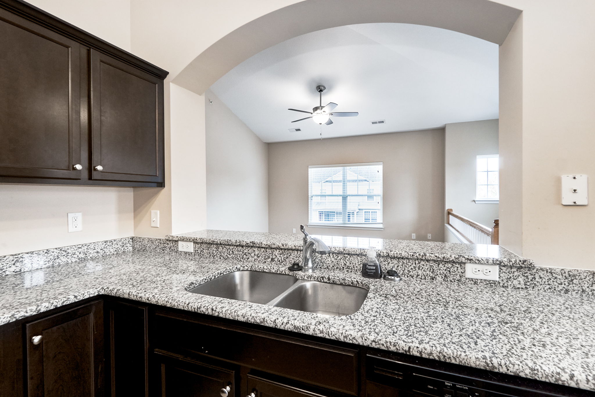 4091 Lighthouse Cove, Norfolk, VA 23518, USA Photo 13
