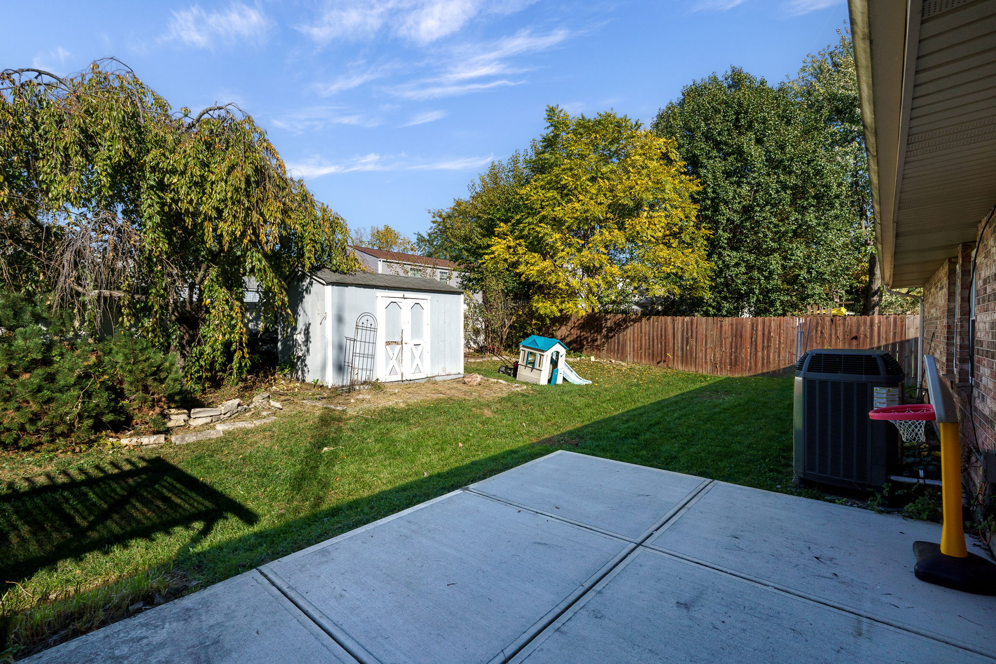  Photo 44