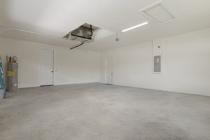  Photo 49