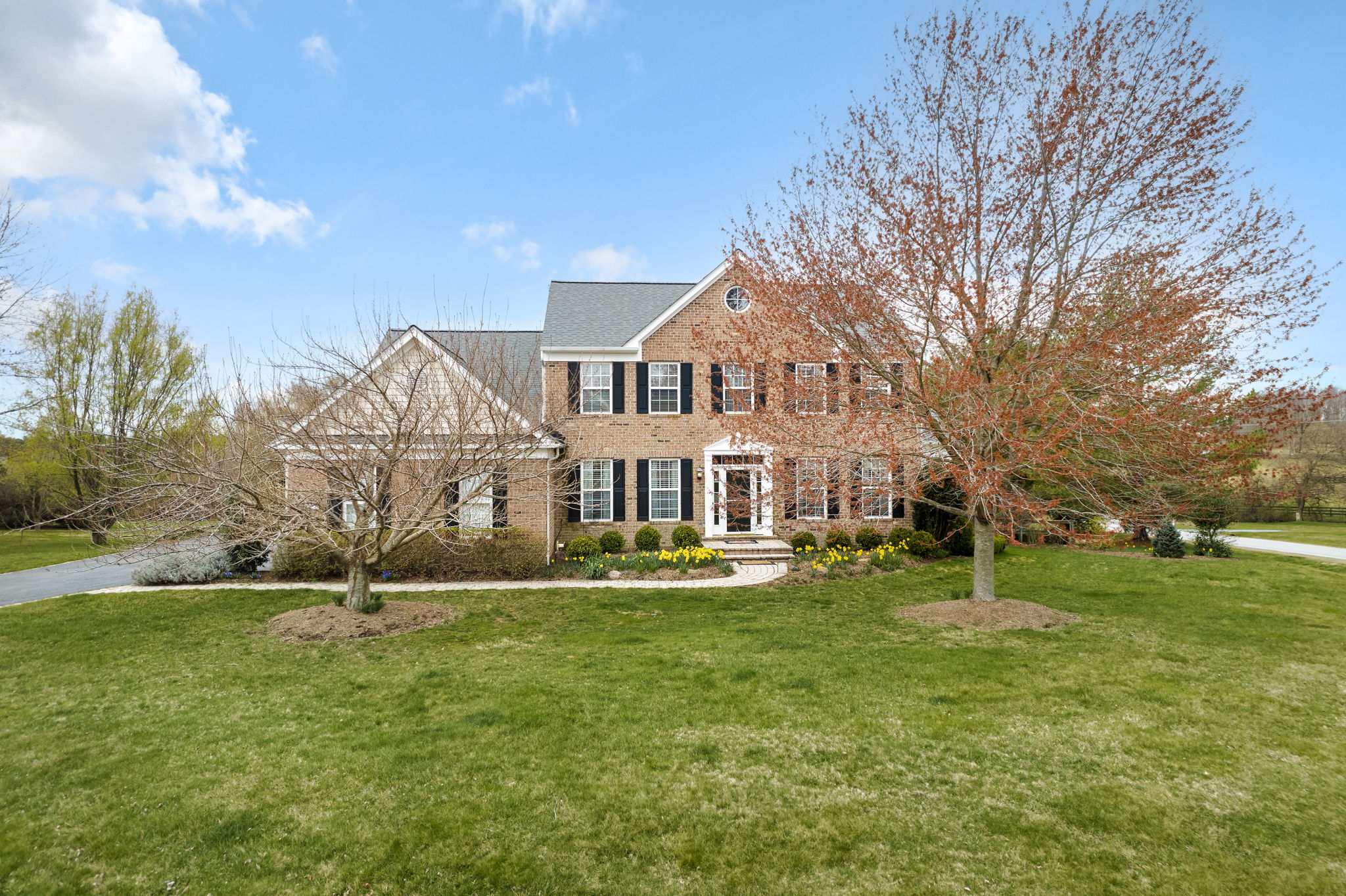 40937 Sycamore Creek Ln, Lovettsville, VA 20180 J Dunlap Photo