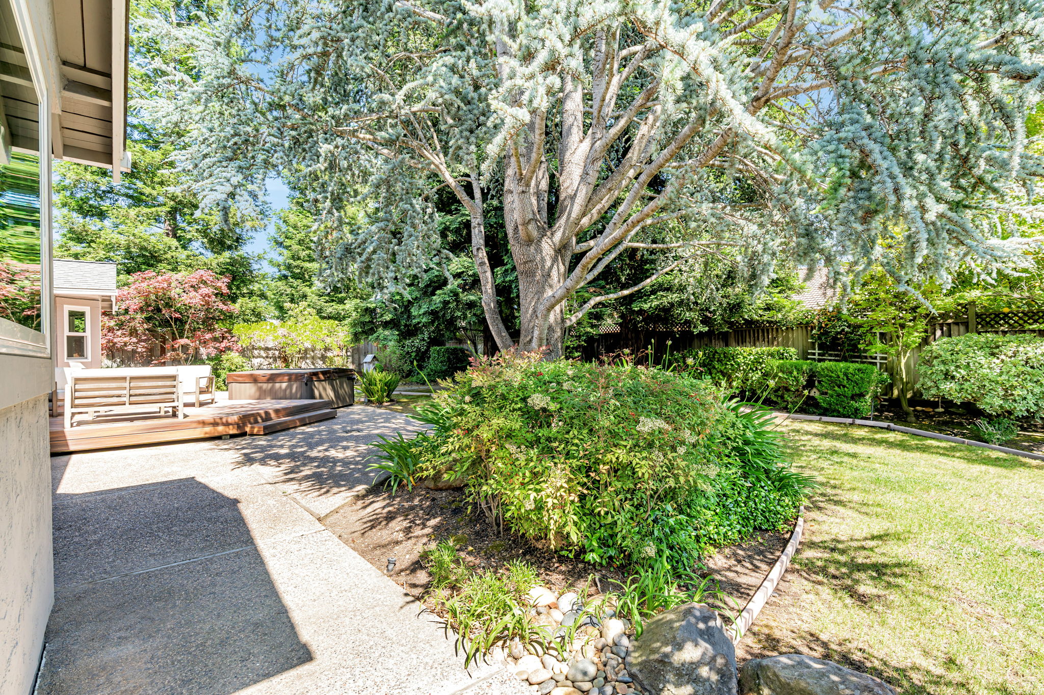 053_4095 Dunbarton Cir