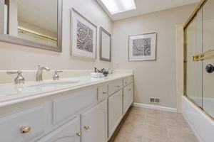 039_4095 Dunbarton Cir