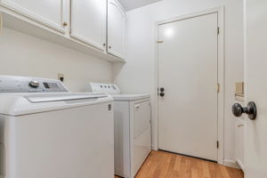044_4095 Dunbarton Cir