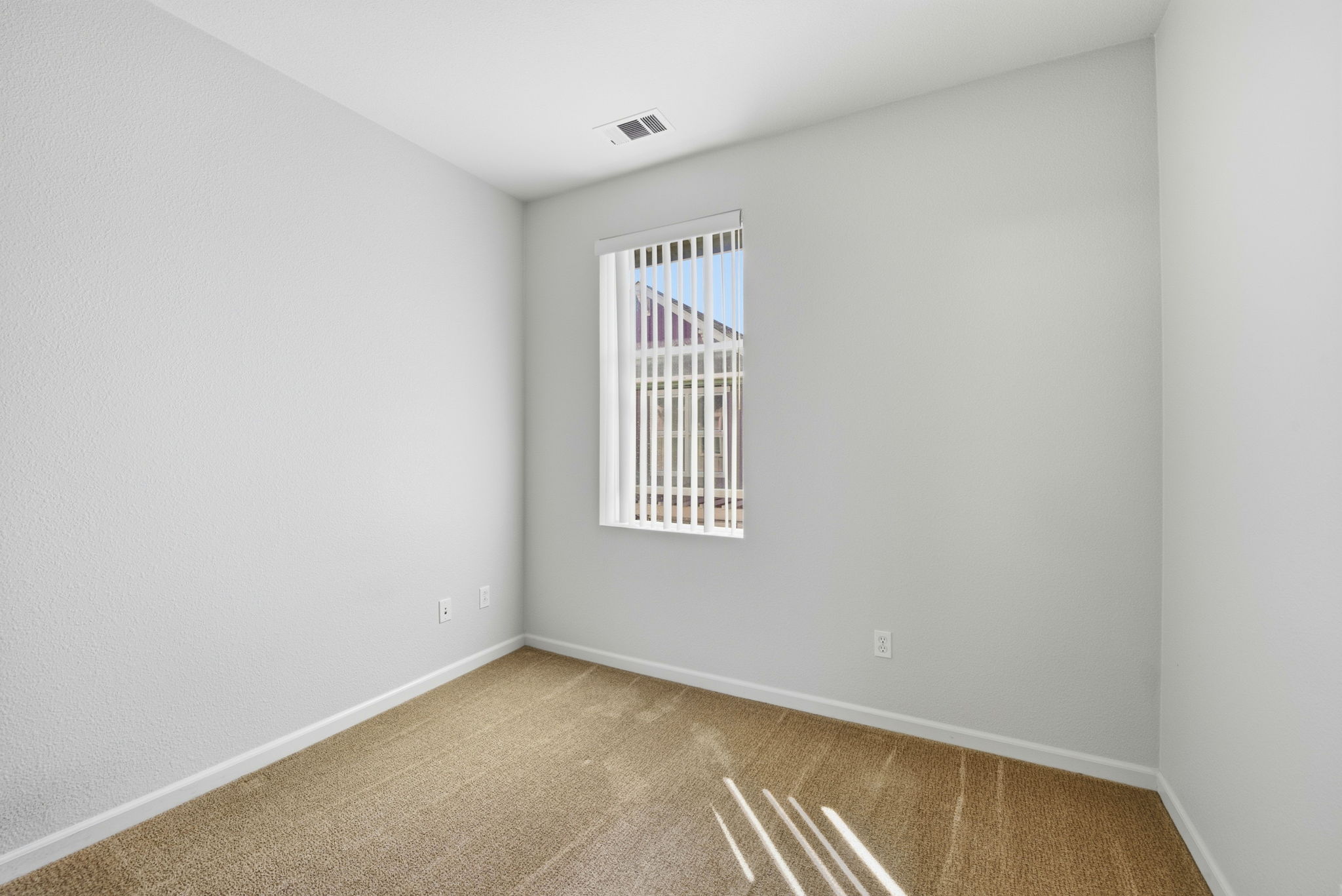 022_F8_40955 Olmstead Terrace