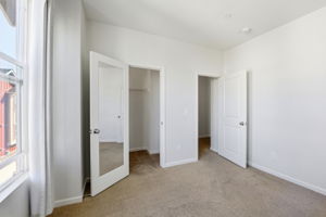 026_F8_40955 Olmstead Terrace