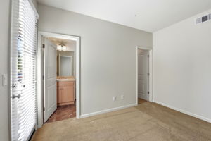 028_F8_40955 Olmstead Terrace