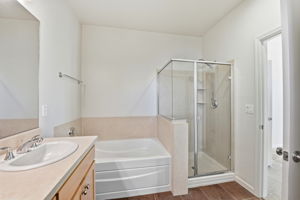 032_F8_40955 Olmstead Terrace