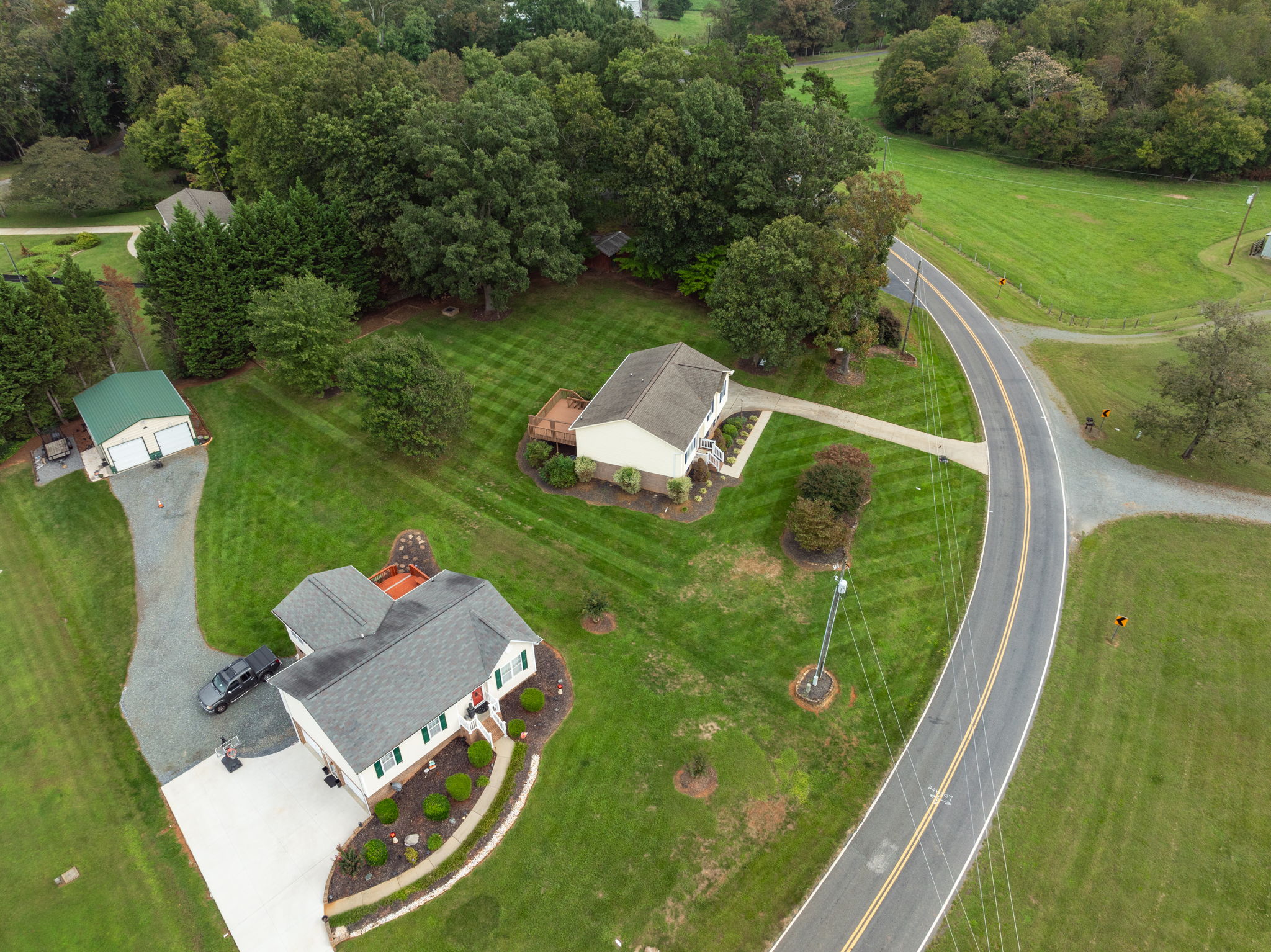 4097 Bowens Rd-44