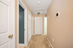  Photo 36