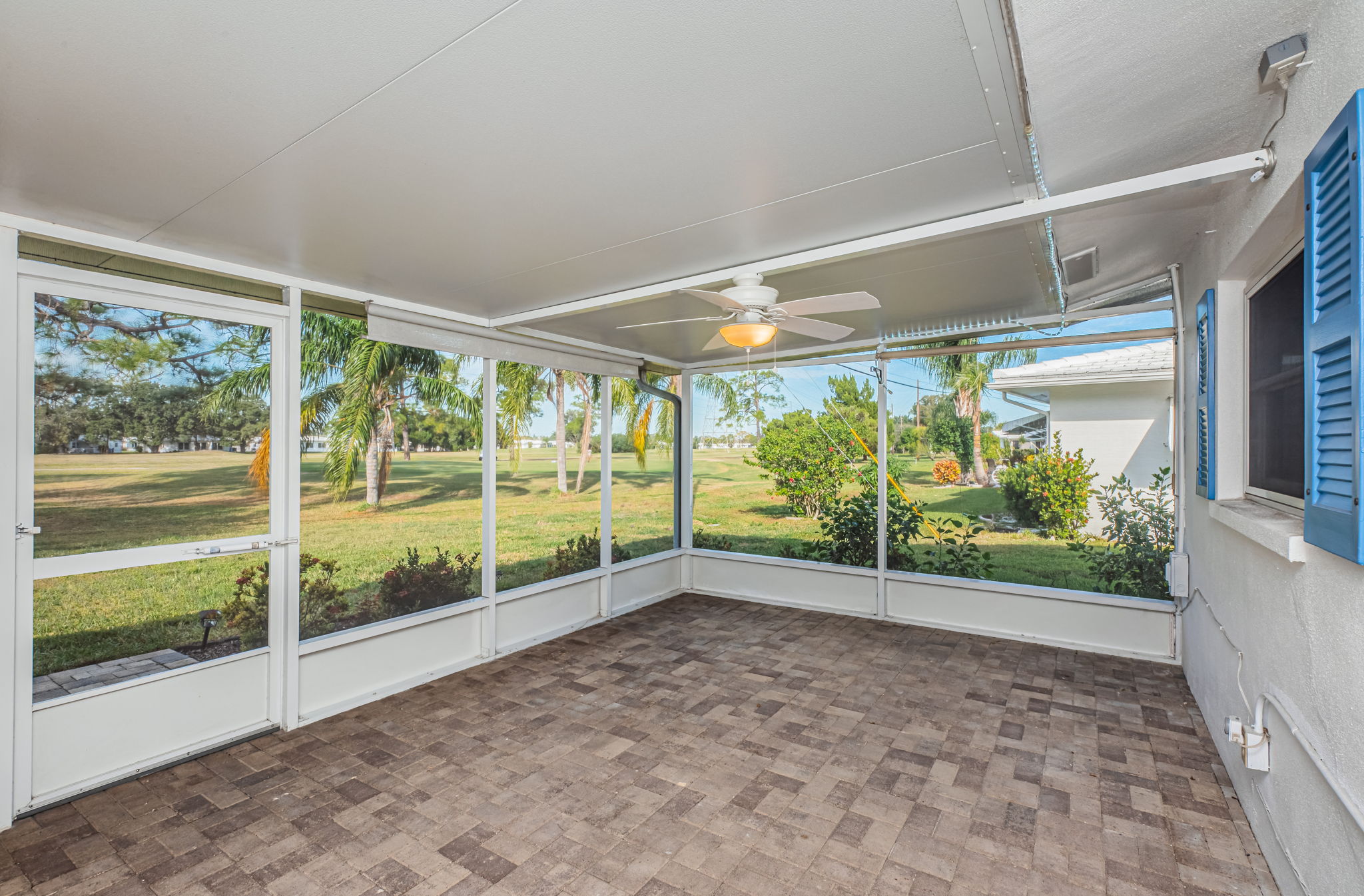 Lanai 1
