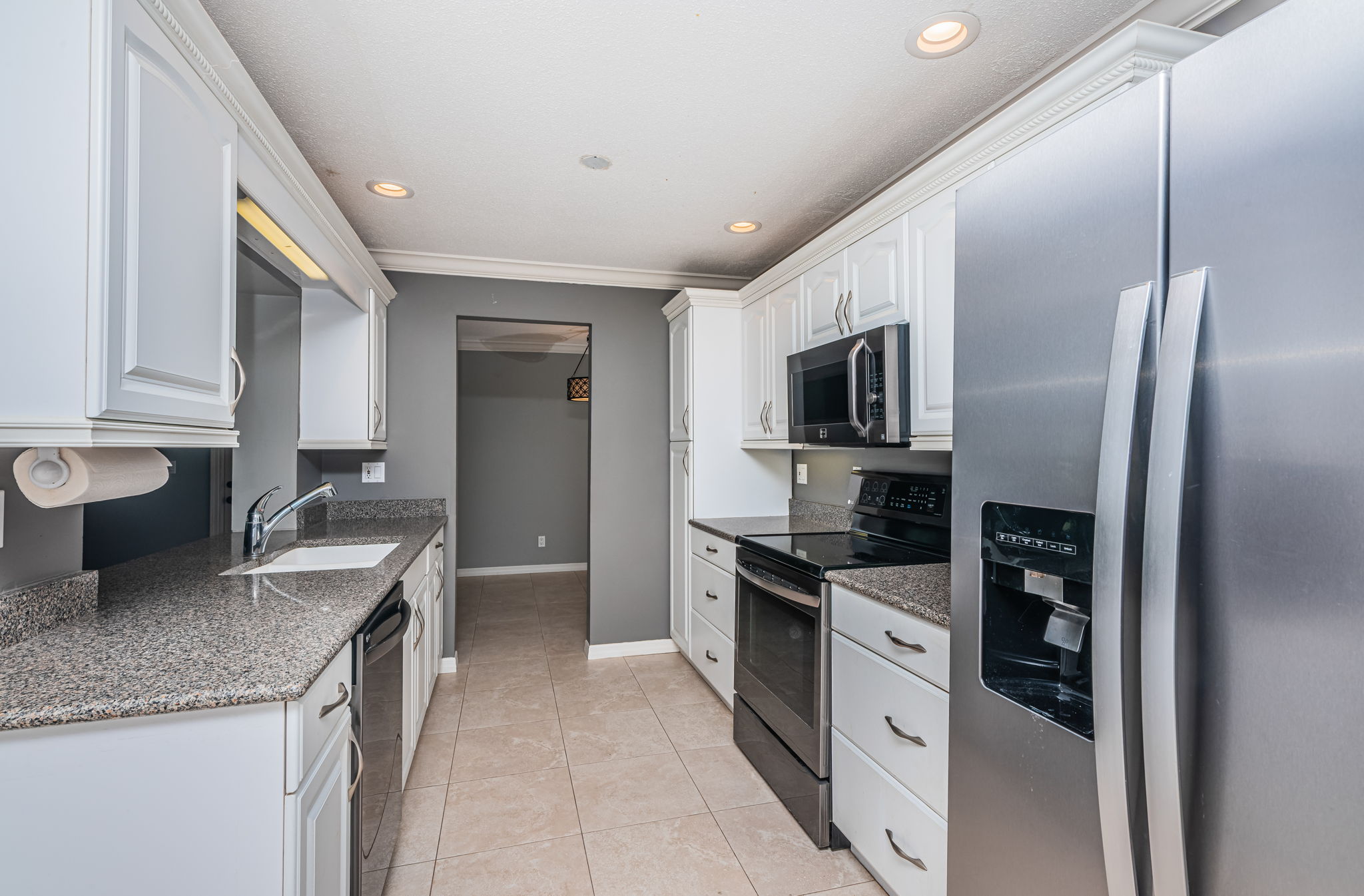 Kitchen 3