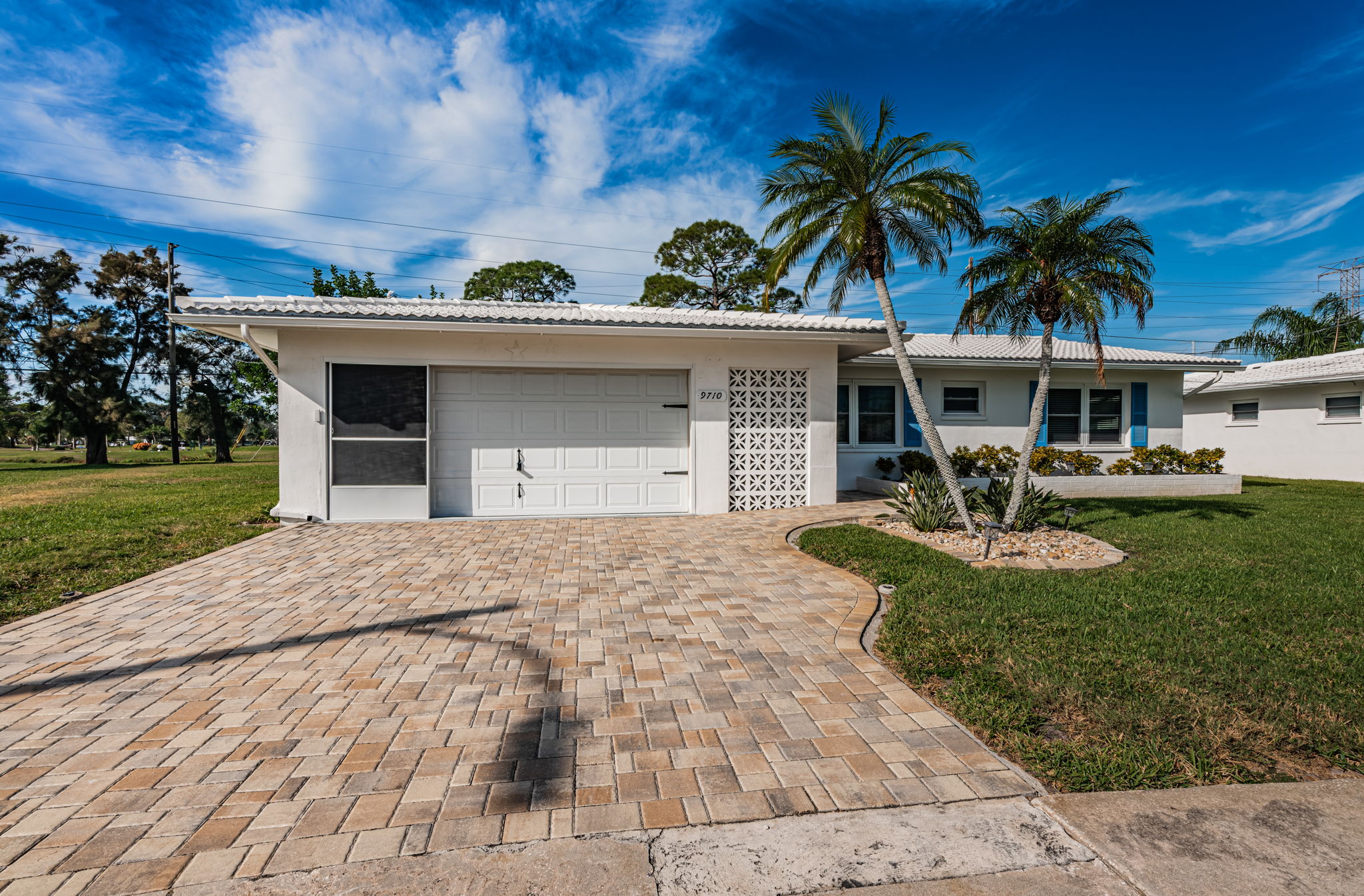 Front Exterior 3