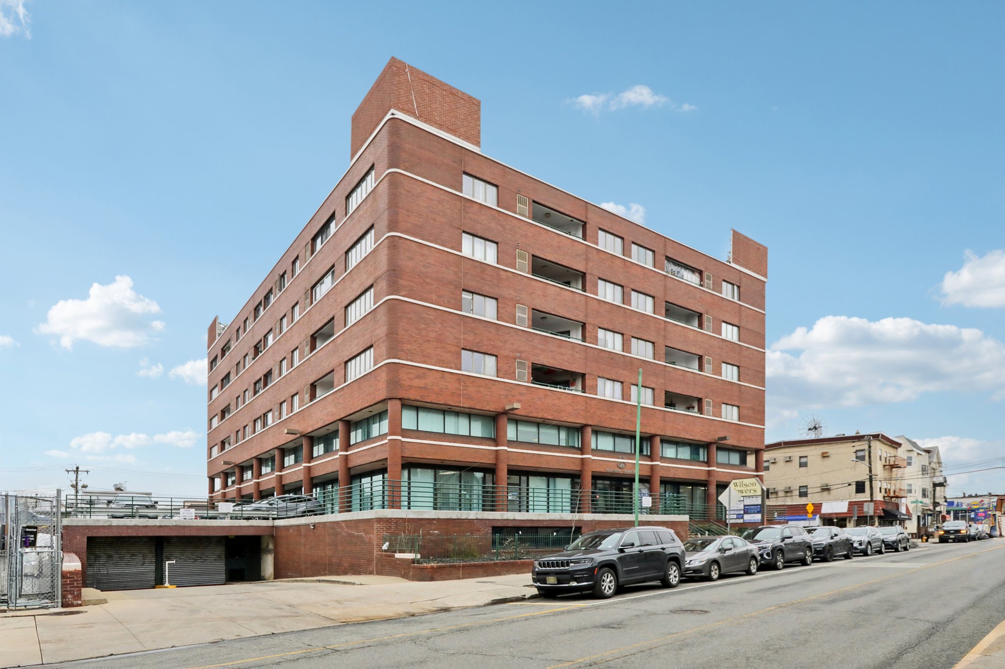 41-51 Wilson Ave-L0703-003.jpg