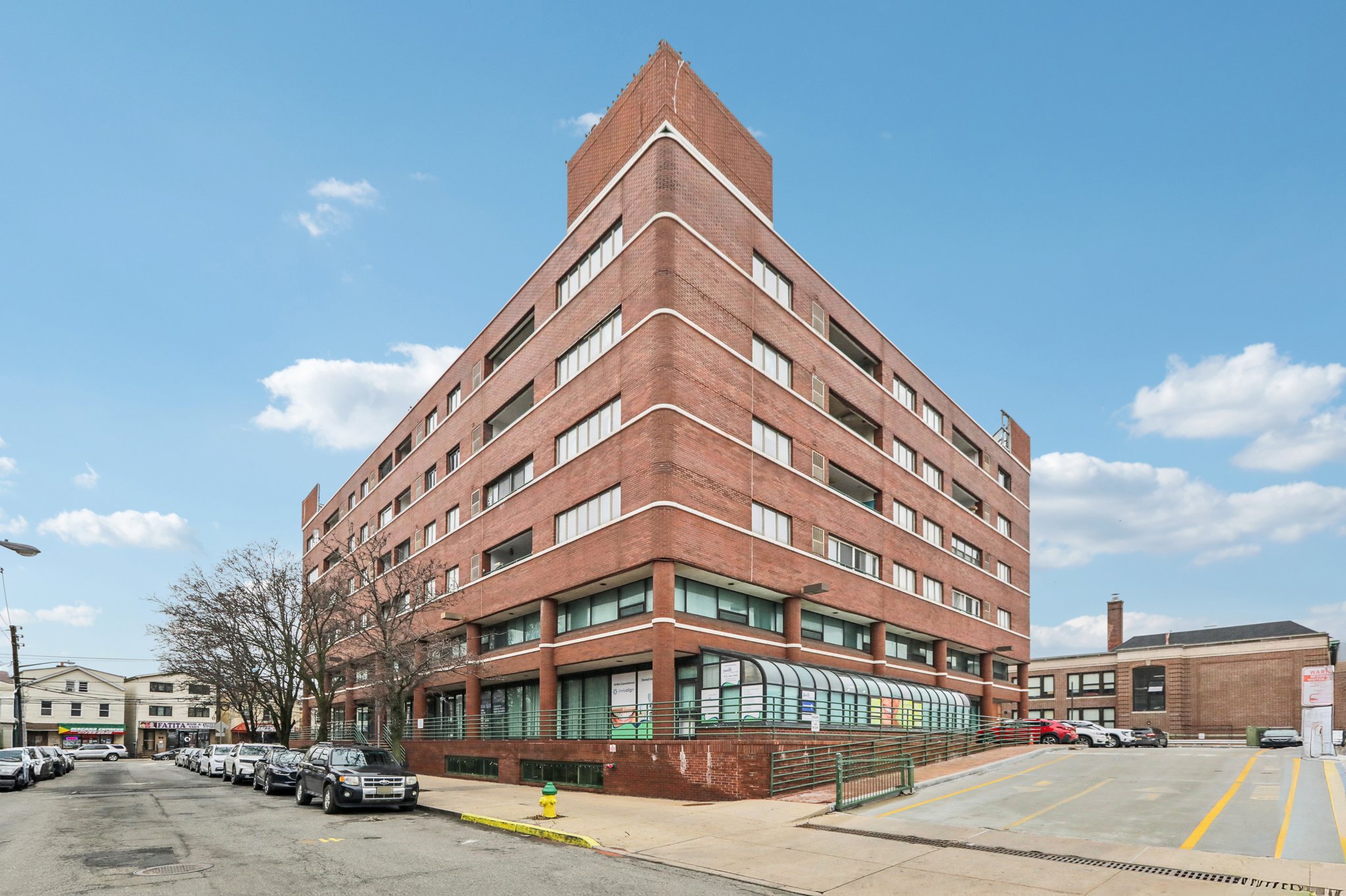 41-51 Wilson Ave-L0703-005.jpg