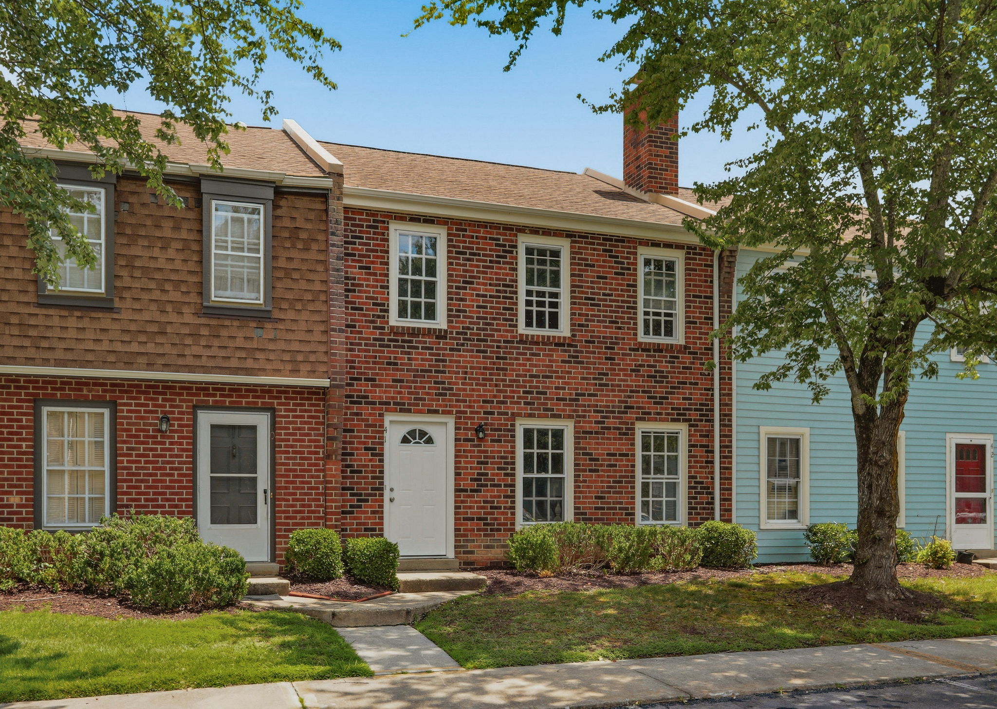 01-Exterior Front