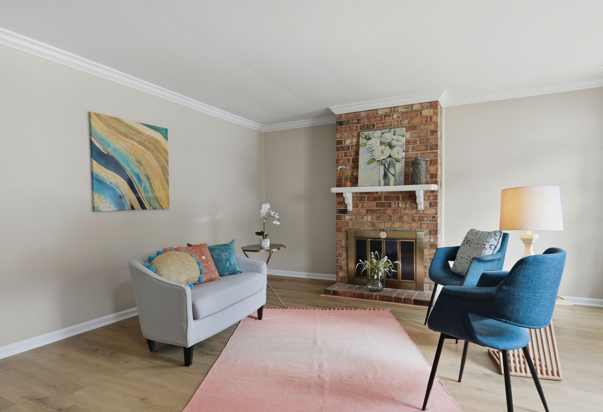 06-Living Room