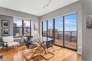 E 8th St 3301-S3105-012.jpg