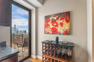 E 8th St 3301-S3105-013.jpg