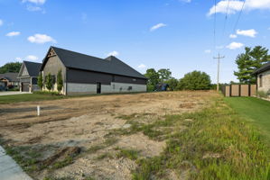  Photo 0