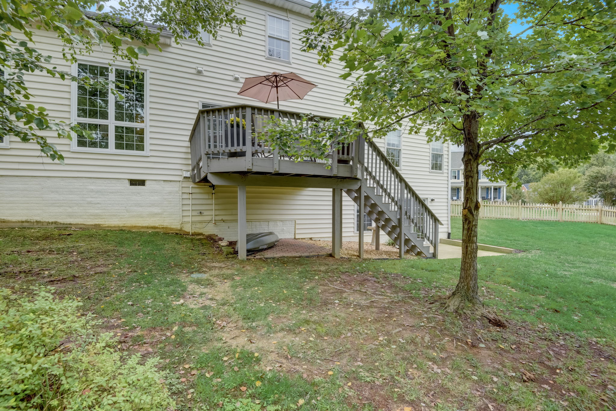 Hunton Dr-050
