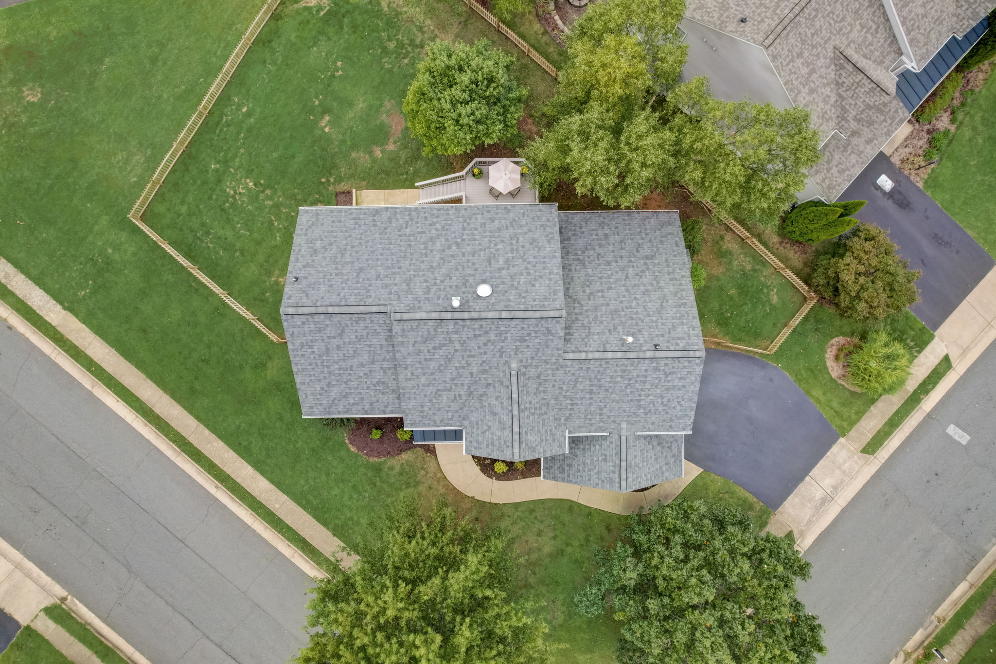 Hunton Dr-066