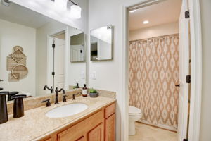 Hunton Dr-042