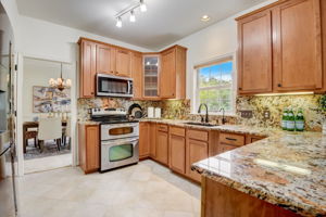 Hunton Dr-016
