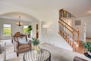 Hunton Dr-007