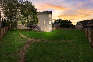 Hunton Dr - VT-002