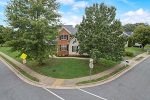 Hunton Dr-054