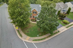 Hunton Dr-061
