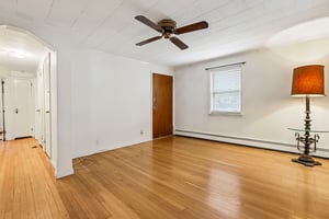 Macarthur Ave-S0309-011.jpg