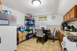 Macarthur Ave-S0309-024.jpg