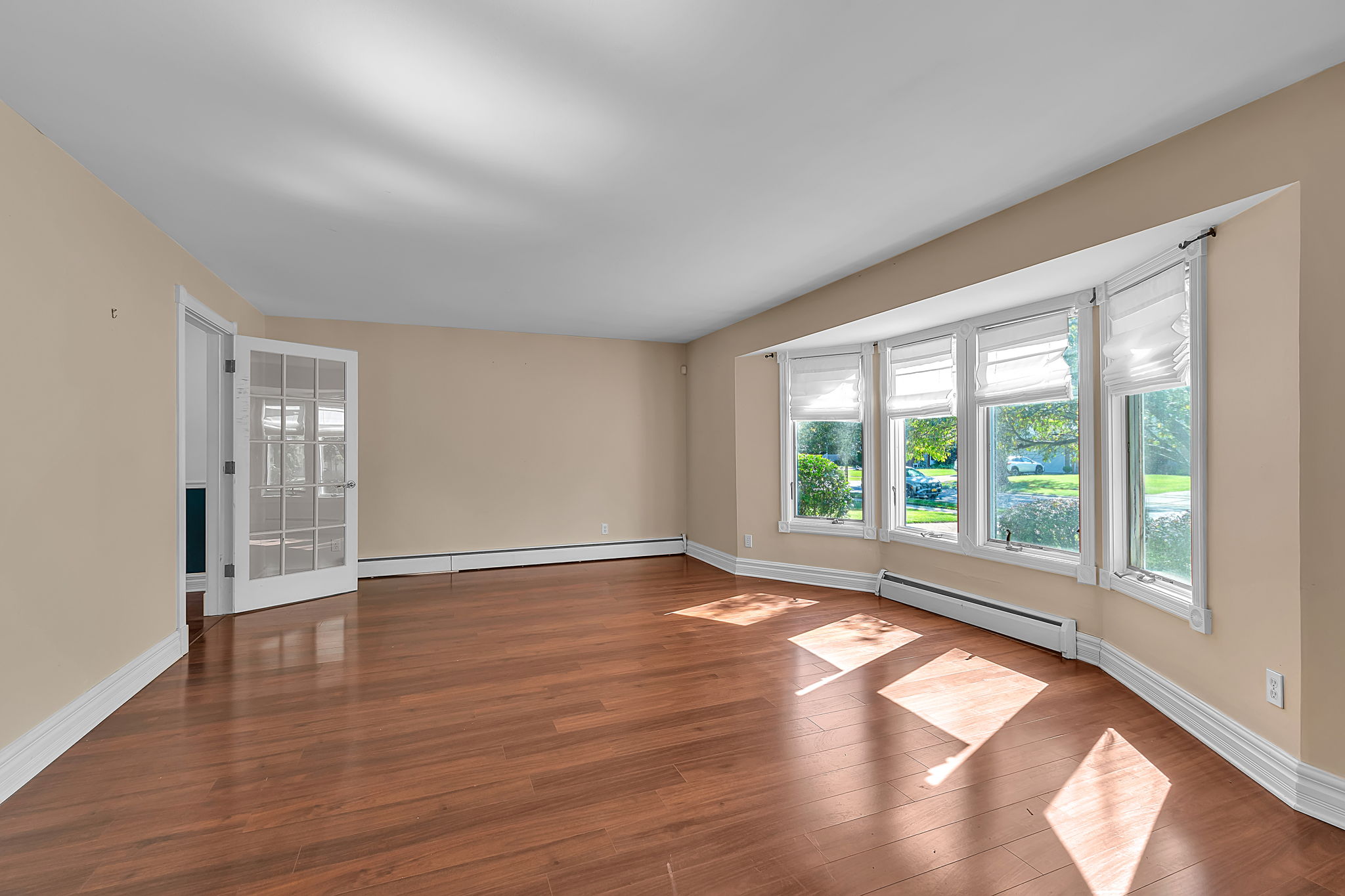  Photo 23
