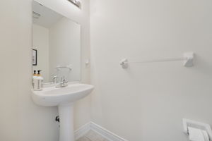  Photo 39