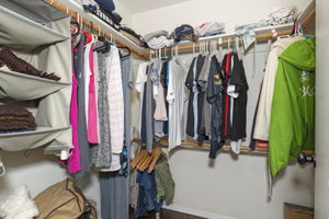  Photo 33