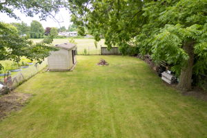  Photo 52
