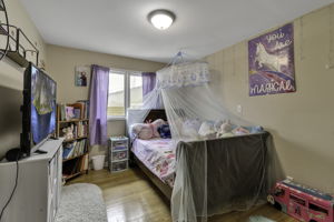  Photo 49