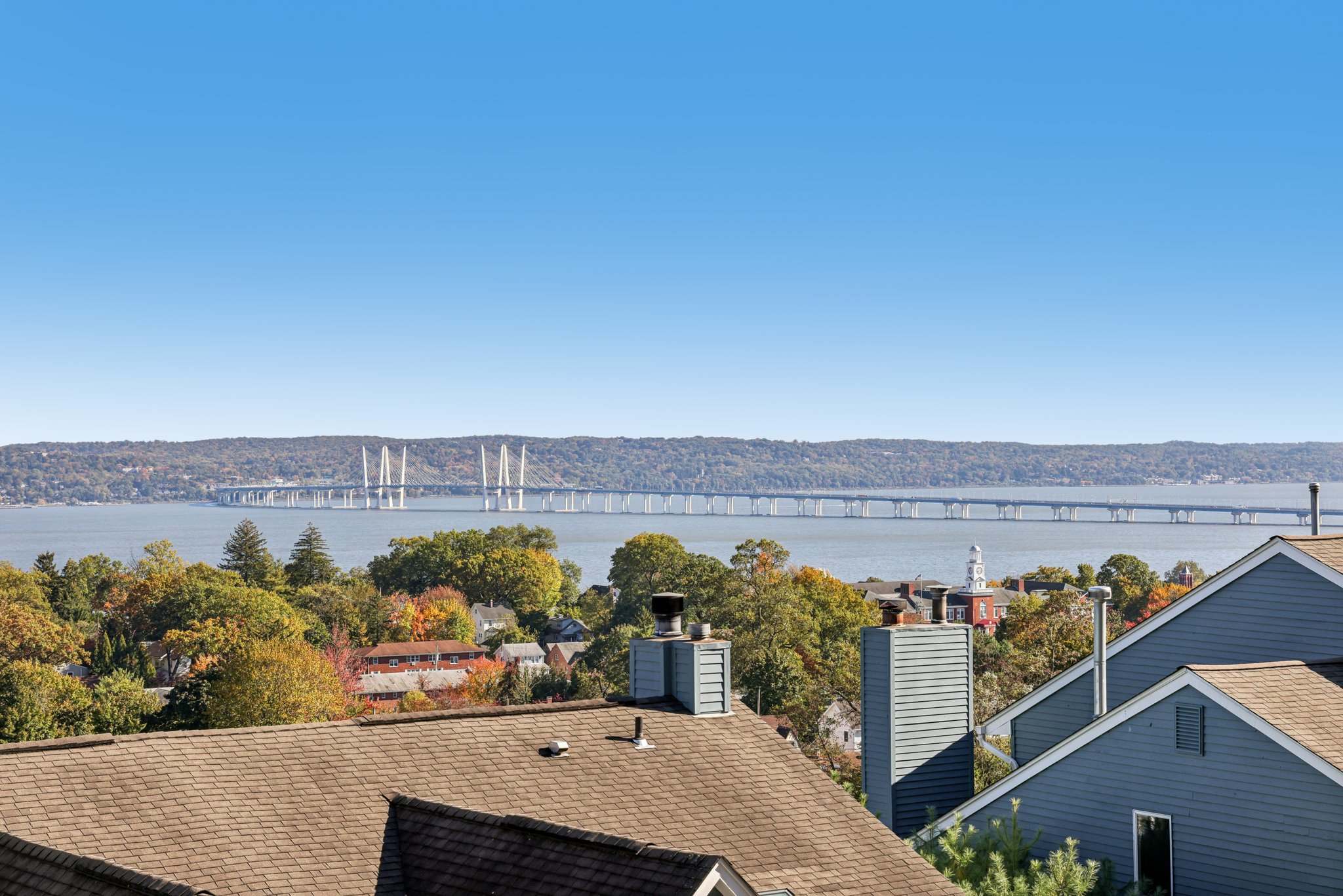 168809-168810 - 41 Village Gate Way-S2210-1-007.jpg